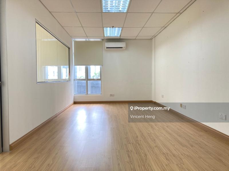 For Sale - Prima Avenue (The Tube)