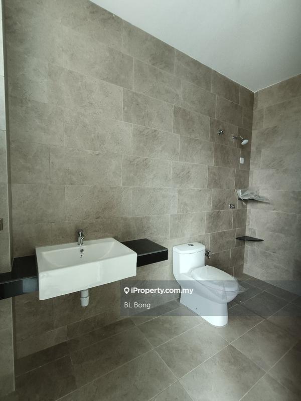 2-storey Terraced House for Sale in Taman Molek Residence, Ayer Molek by BL Bong - iProperty.com.my