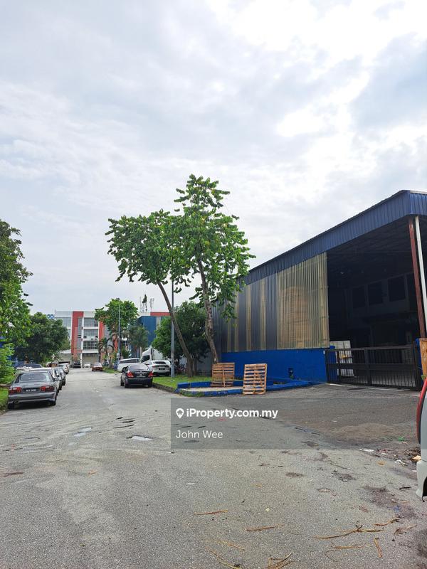 Shop / Office for Sale in Taman Perindustrian Puchong, Puchong by John Wee - iProperty.com.my