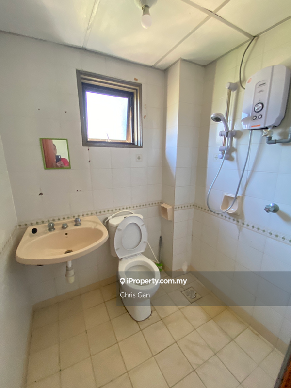 Apartment for Sale in Baiduri Apartment by Chris Gan - iProperty.com.my