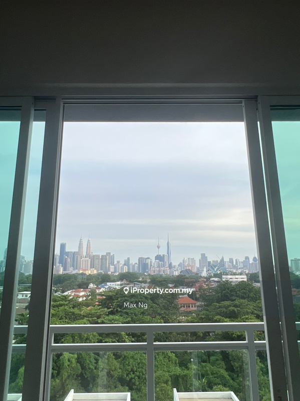 For Sale - d'Brightton