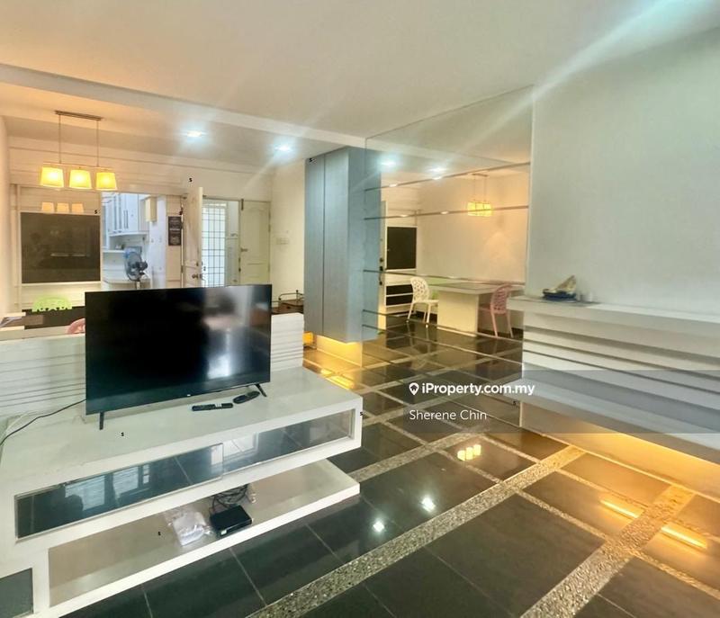 For Sale - Leader Garden