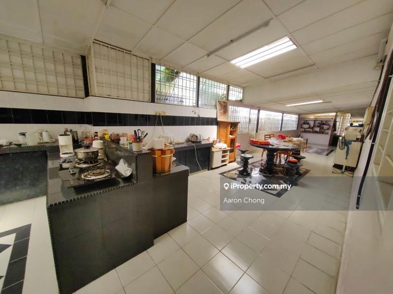 Bungalow House for Sale in Seksyen 4, Petaling Jaya by Aaron Chong - iProperty.com.my
