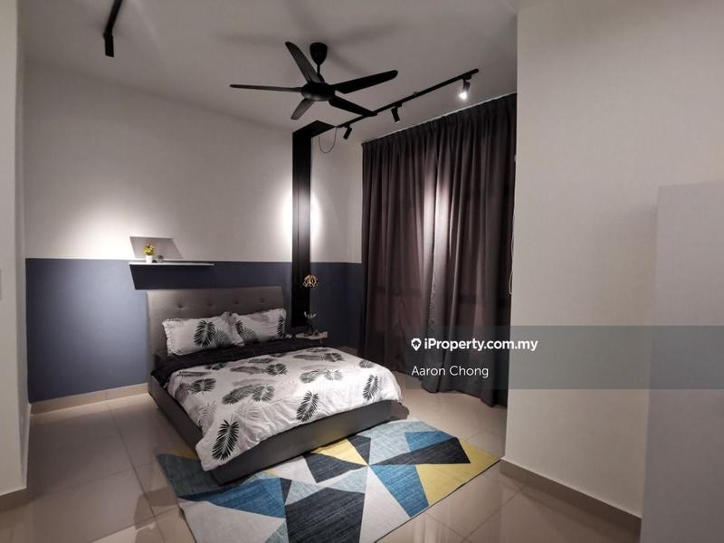 For Sale - Saville D'lake