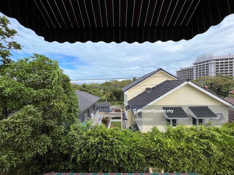 Bungalow House for Sale in Batu Feringghi, Penang by Lewis Kam - iProperty.com.my