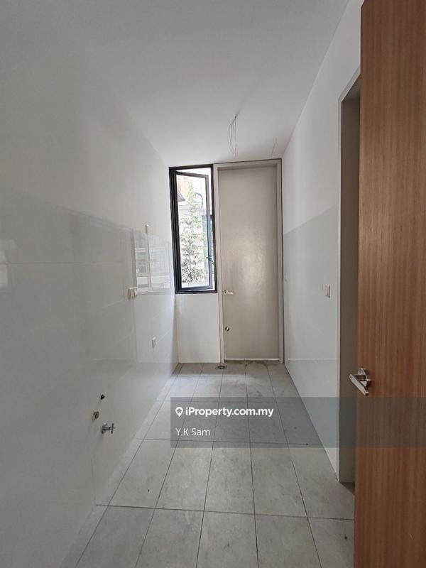 Rumah Teres 3-Tingkat untuk Dijual di Taman Puchong Legenda, Puchong oleh Y.K.Sam - iProperty.com.my