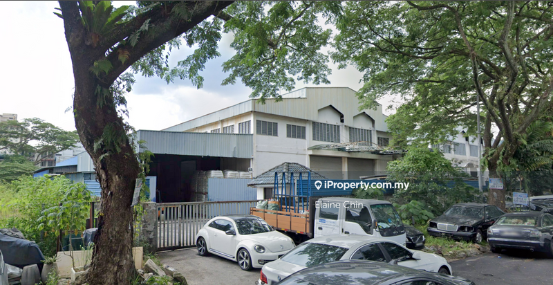 For Sale - Kepong Seri Edaran Light Industrial Park 1.5 Storey Semi D Factory for Sale