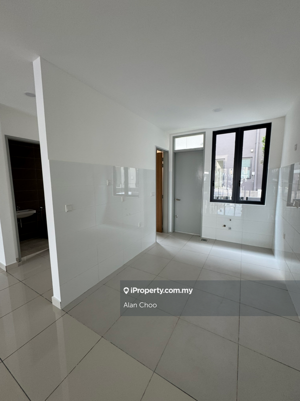 3-storey Terraced House for Sale in Taman Puchong Legenda, Puchong by Alan Choo - iProperty.com.my