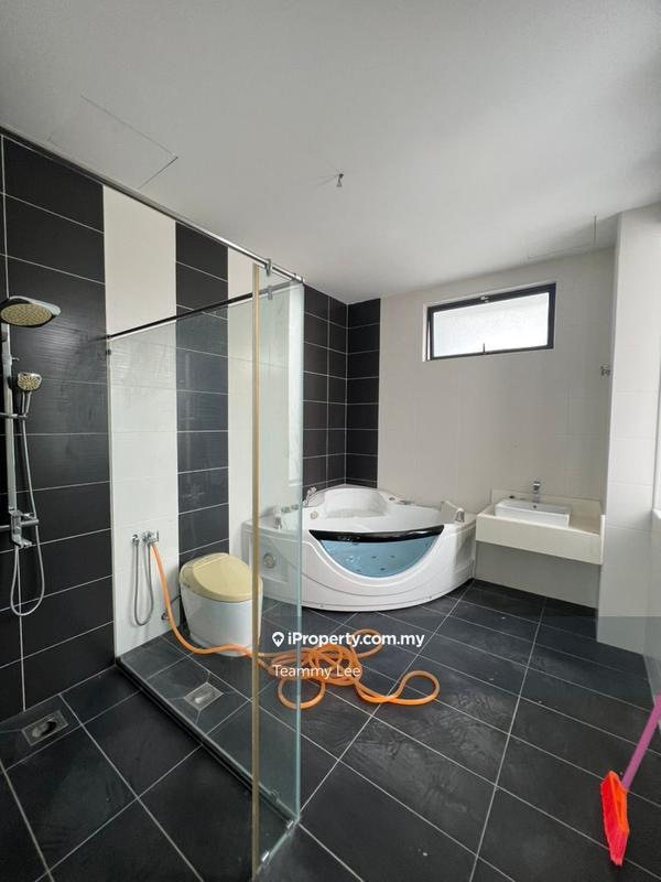 Bungalow House untuk Dijual di Bandar Sungai Long, Selangor oleh Teammy Lee - iProperty.com.my
