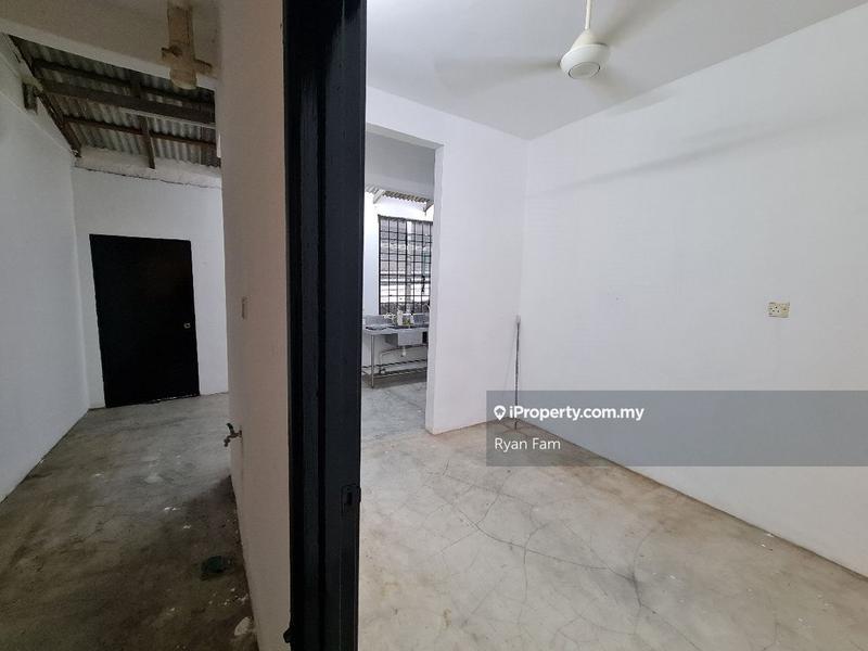 Rumah Bandar untuk Disewa di Taman Lagenda Mas, Cheras oleh Ryan Fam - iProperty.com.my