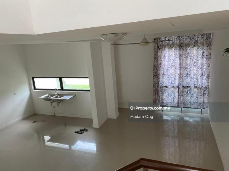 Rumah Teres 3-Tingkat untuk Dijual di Symphony Hills, Cyberjaya oleh Madam Ong - iProperty.com.my