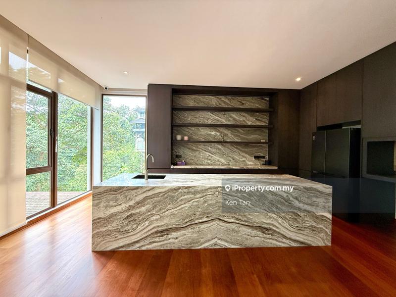 Bungalow House untuk Dijual di Country Heights Damansara, Kuala Lumpur oleh Ken Tan - iProperty.com.my