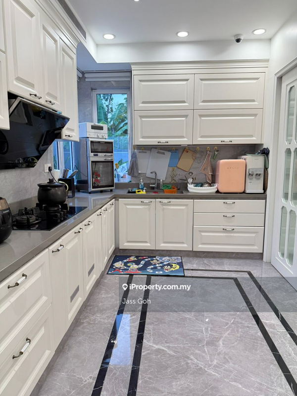 Bungalow House untuk Dijual di Batu 9, Cheras oleh Jass Goh - iProperty.com.my