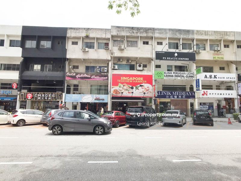 For Rent - GROUND FLOOR JALAN SS21 DAMANSARA UTAMA UPTOWN