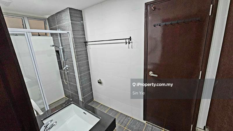 Residensi Servis untuk Disewa di Molek Pulai oleh Sin Yie - iProperty.com.my