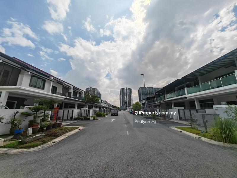 2-storey Terraced House untuk Dijual di Taman Putra Prima, Puchong oleh Aedlynn Mj - iProperty.com.my