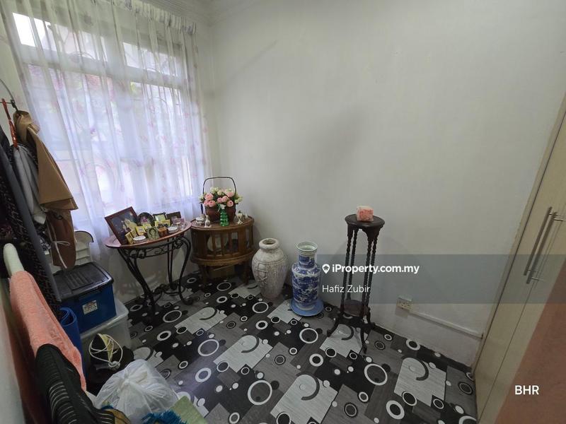 Banglo untuk Dijual di Bandar Seri Putra, Bangi oleh Hafiz Zubir - iProperty.com.my