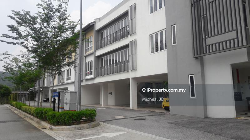Rumah Bandar untuk Disewa di Taman Melawati, Ulu Kelang oleh Micheal JD - iProperty.com.my