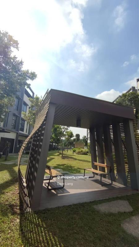 4-storey Terraced House for Sale in Taman Bukit Serdang, Seri Kembangan by Dave Liang - iProperty.com.my
