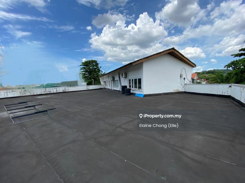 Commercial Bungalow for Rent in Petaling Jaya, Selangor by Elaine Chong - Exterior - iProperty.com.my