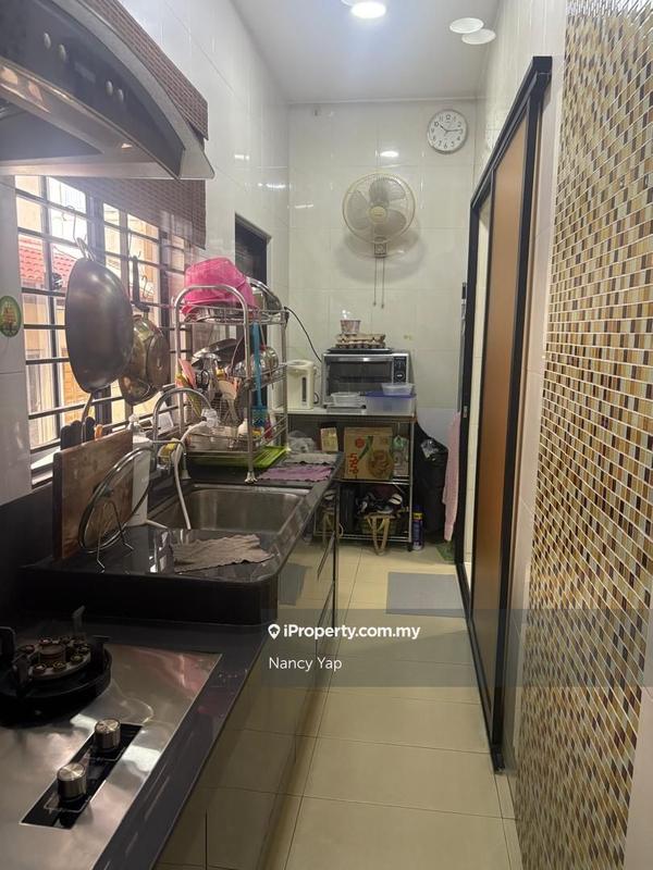 Rumah Berangkai 3 Tingkat untuk Dijual di Bandar Pinggiran Subang, Shah Alam oleh Nancy Yap - iProperty.com.my