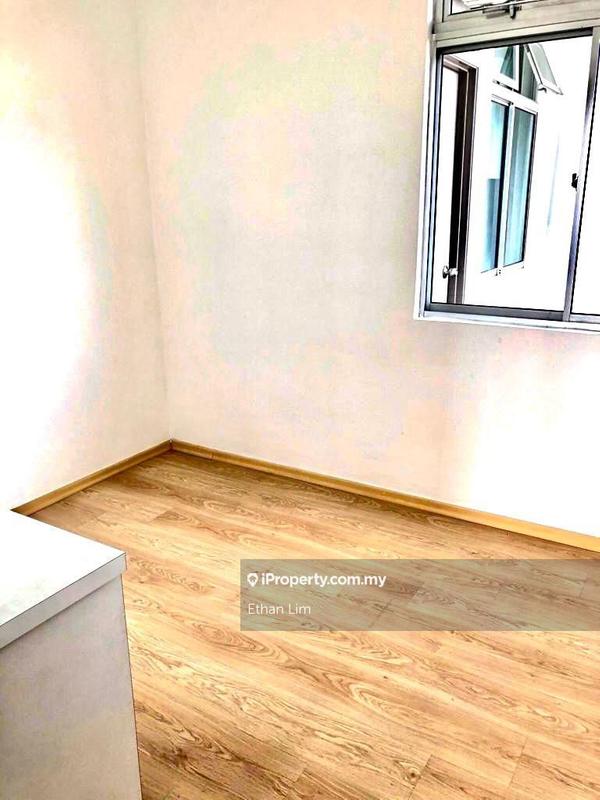 Kediaman Servis untuk Dijual di Larkin Heights oleh Ethan Lim - iProperty.com.my