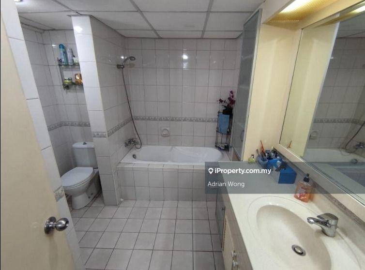 Kondominium untuk Dijual di Laman Suria oleh Adrian Wong - iProperty.com.my