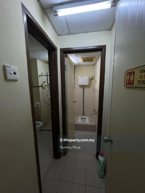 Shop for Rent in Bandar Baru Permas Jaya, Permas Jaya by Tommy Phua - iProperty.com.my