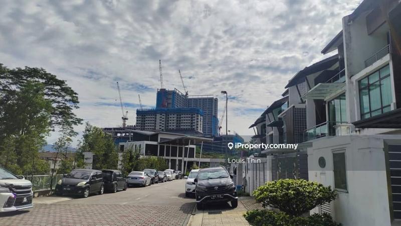 3-storey Terraced House for Sale in Perdana Residence 2, beside168 Park Mall, Selayang by Louis TT - iProperty.com.my