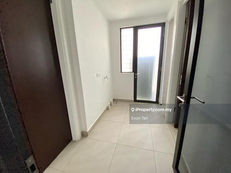 Service Residence for Sale in Park Regent @Desa Park City by Evon Tan - iProperty.com.my