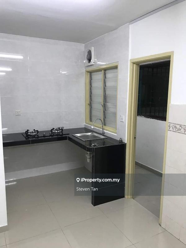 Pangsapuri untuk Dijual di Flora Damansara Apartment oleh Steven Tan - iProperty.com.my