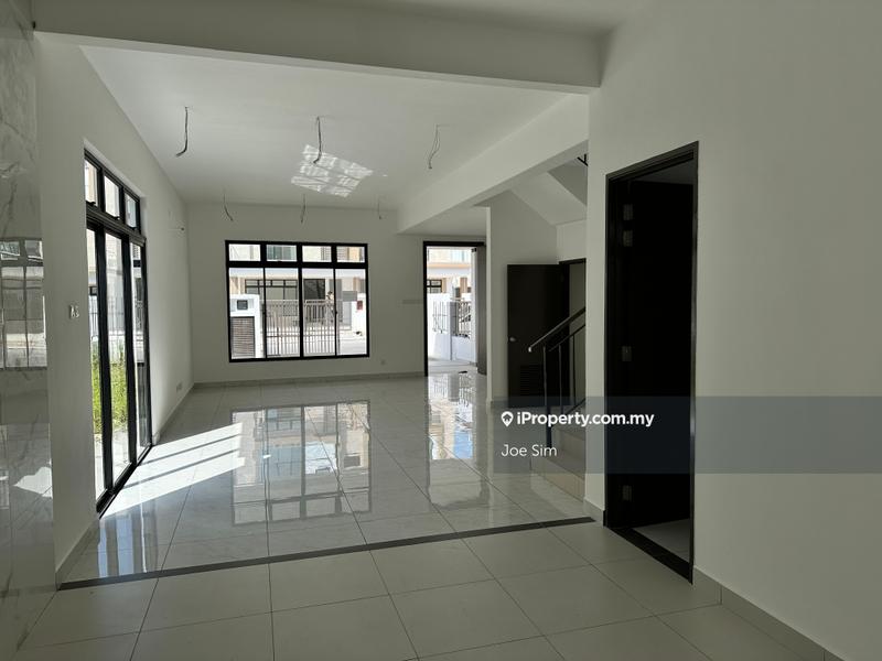 Cluster House for Sale in Bandar Cemerlang, Ulu Tiram by Joe Sim - iProperty.com.my