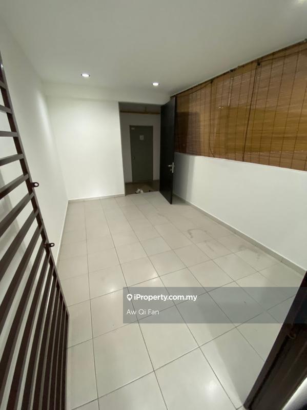 Condominium for Sale in Suria Jelatek by Aw Qi Fan - iProperty.com.my