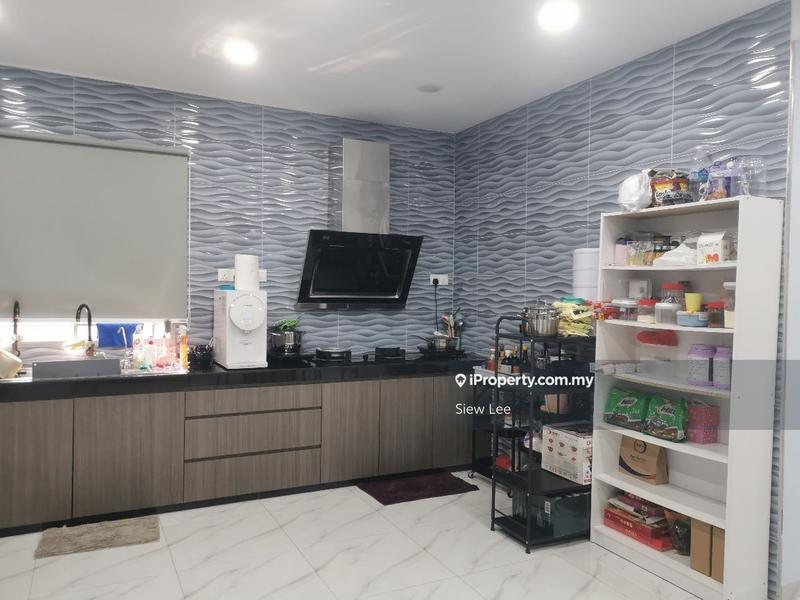 Bungalow House for Sale in Saujana Akasia, Sungai Buloh by Siew Lee - iProperty.com.my