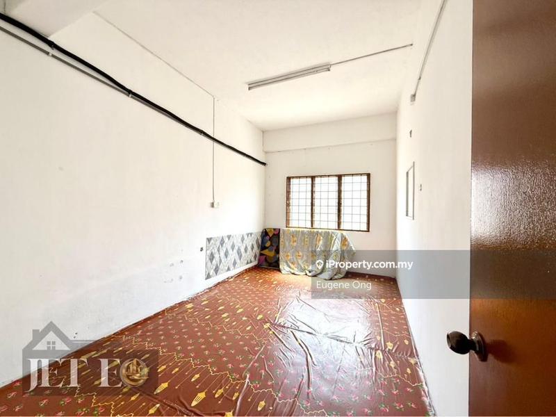 Kedai untuk Dijual di Selat Klang Utara, Port Klang (Pelabuhan Klang) oleh Eugene Ong - iProperty.com.my