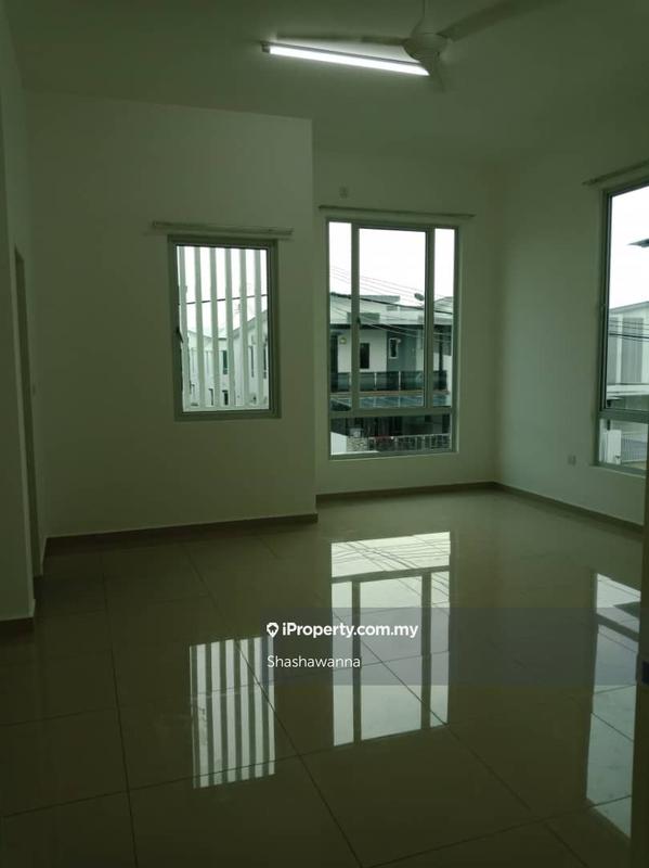 2-storey Terraced House for Rent in Bandar Seri Impian End Lot, Kluang by Shashawanna - iProperty.com.my