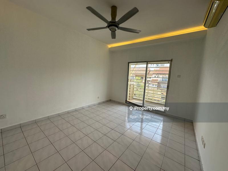 2.5-storey Terraced House for Sale in Taman Bukit Serdang, Seri Kembangan by Ryan Ngiuo - iProperty.com.my