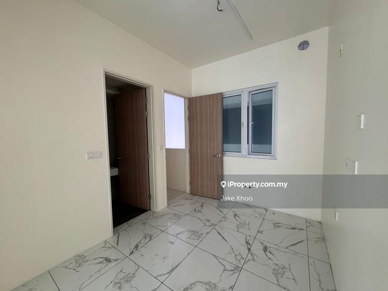 Condominium for Sale in QuayWest Residence by Jake Khoo - iProperty.com.my