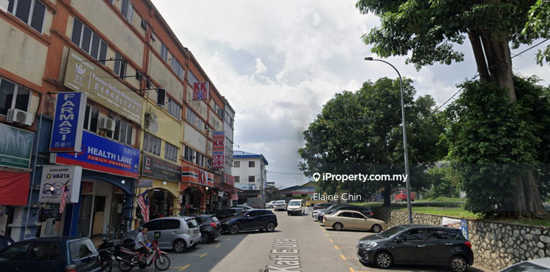 For Rent - Kampung Baru Sungai Buloh Taman Medan Mas Ground & 1st Floor for Rent (Main Road)