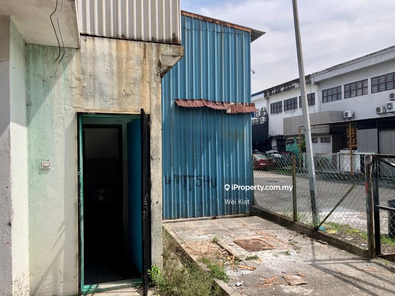 Kilang Teres untuk Dijual di Uep Industrial Park, Subang Jaya oleh Wei Kiat - iProperty.com.my