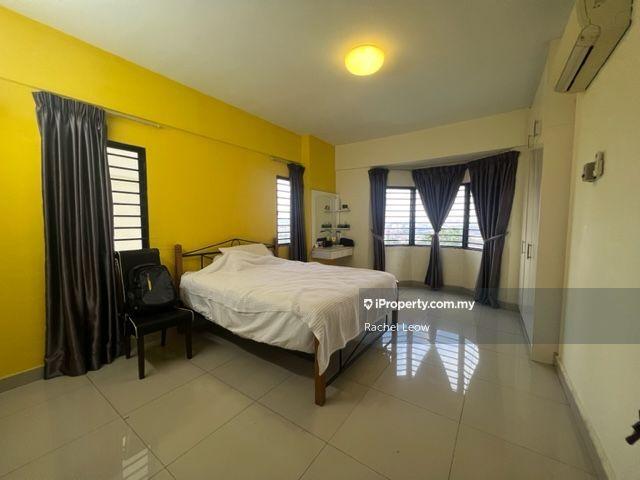 For Sale - Fraser Towers