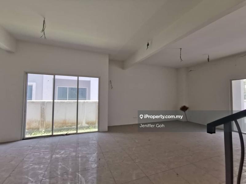 Rumah Berkembar untuk Dijual di Taman Aston (Aston Villa) 3 storey semi-detached, Bukit Mertajam oleh Jeniffer Goh - iProperty.com.my