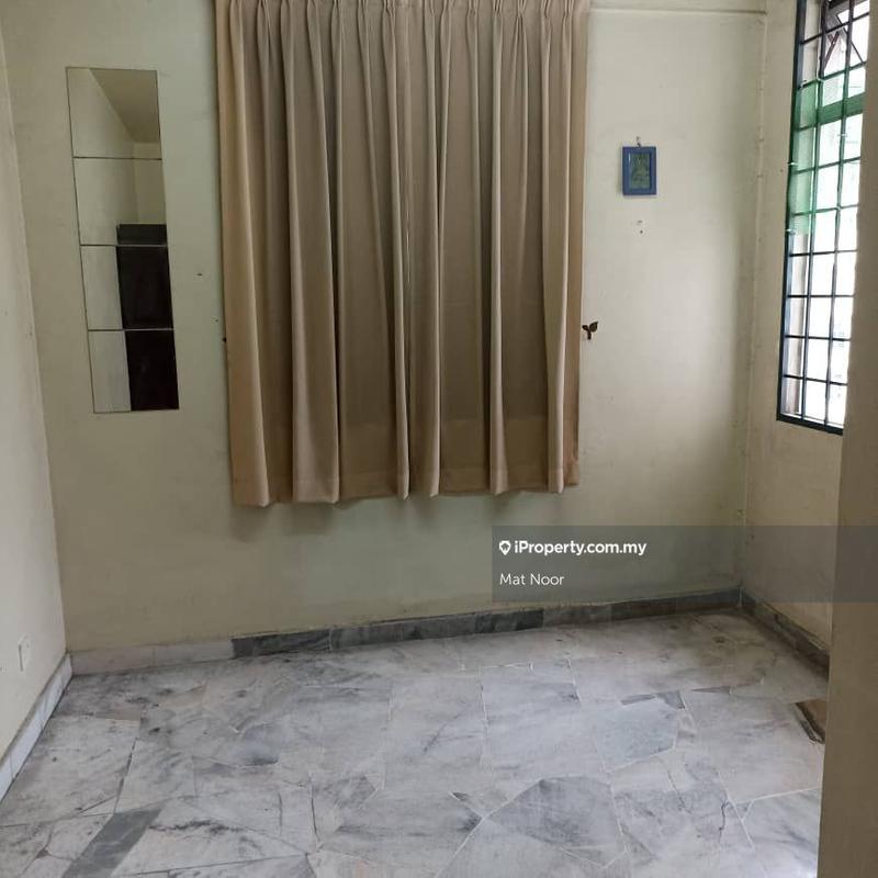 Pangsapuri untuk Dijual di Ilham Apartment oleh Mat Noor - iProperty.com.my