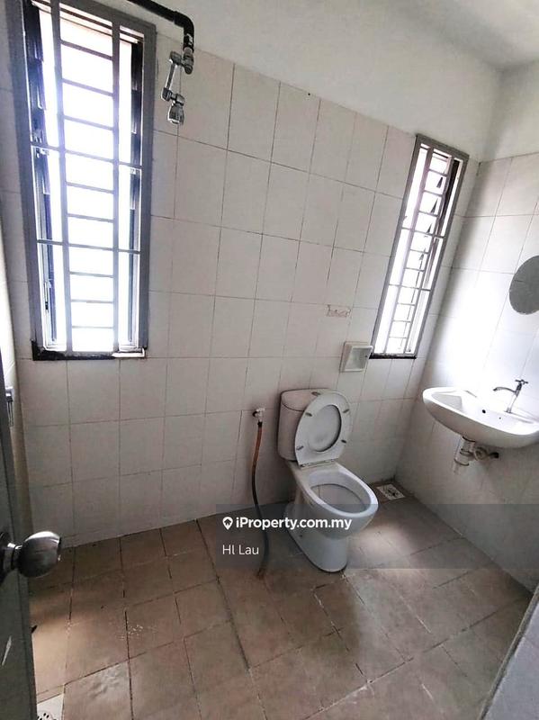 Rumah Berangkai 2 Tingkat untuk Dijual di Nilai Impian, Nilai oleh Hl Lau - iProperty.com.my