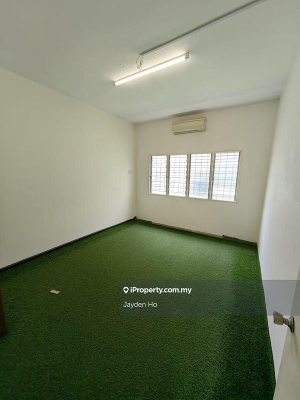 Bungalow House for Sale in Sea Park, Petaling Jaya by Jayden Ho - iProperty.com.my