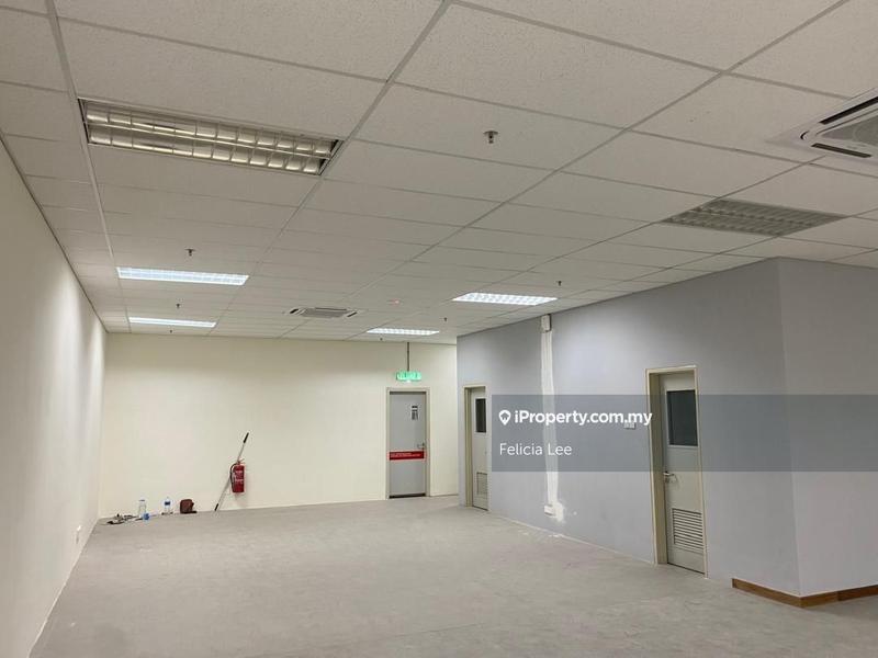 Gudang untuk Disewa di Seksyen 33, Shah Alam oleh Felicia Lee - iProperty.com.my