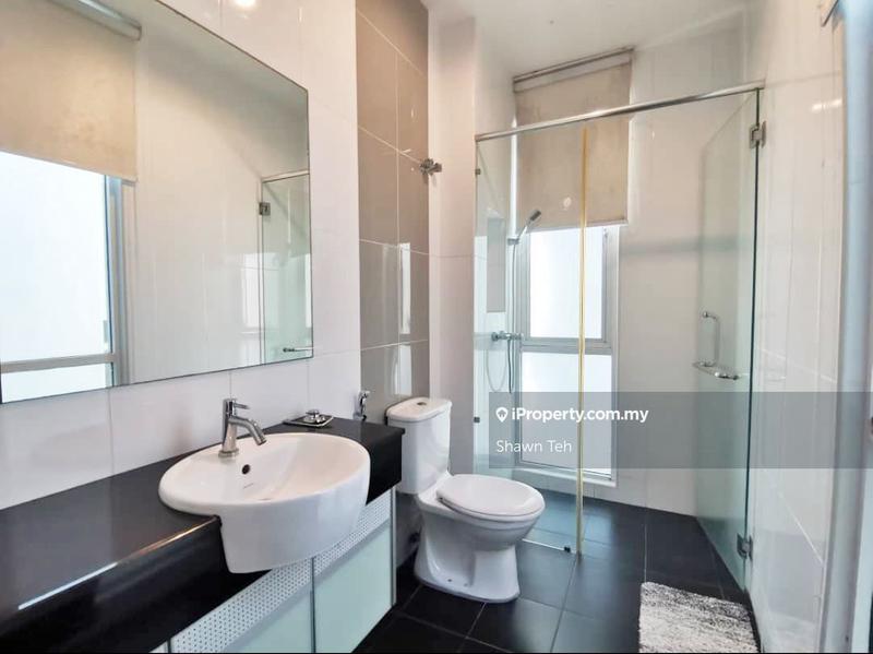 3-storey Terraced House for Sale in Laman Klebang, Klebang by Shawn Teh - iProperty.com.my