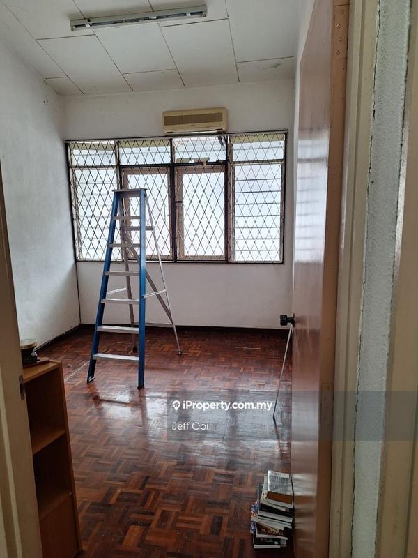 Rumah Berangkai 2 Tingkat untuk Dijual di Teluk Kumbar, Bayan Lepas oleh Jeff Ooi - iProperty.com.my