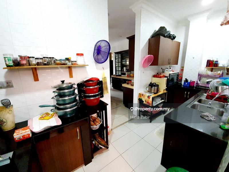 Rumah Berkembar untuk Dijual di Bandar Seri Putra, Bangi oleh Hafiz Zubir - iProperty.com.my