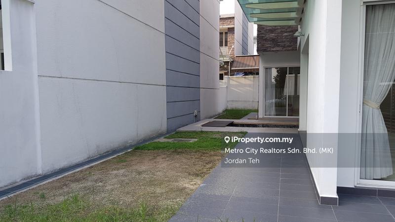 Banglo untuk Dijual di Effingham, Bandar Utama, Damansara, Bandar Utama oleh Jordan Teh - iProperty.com.my